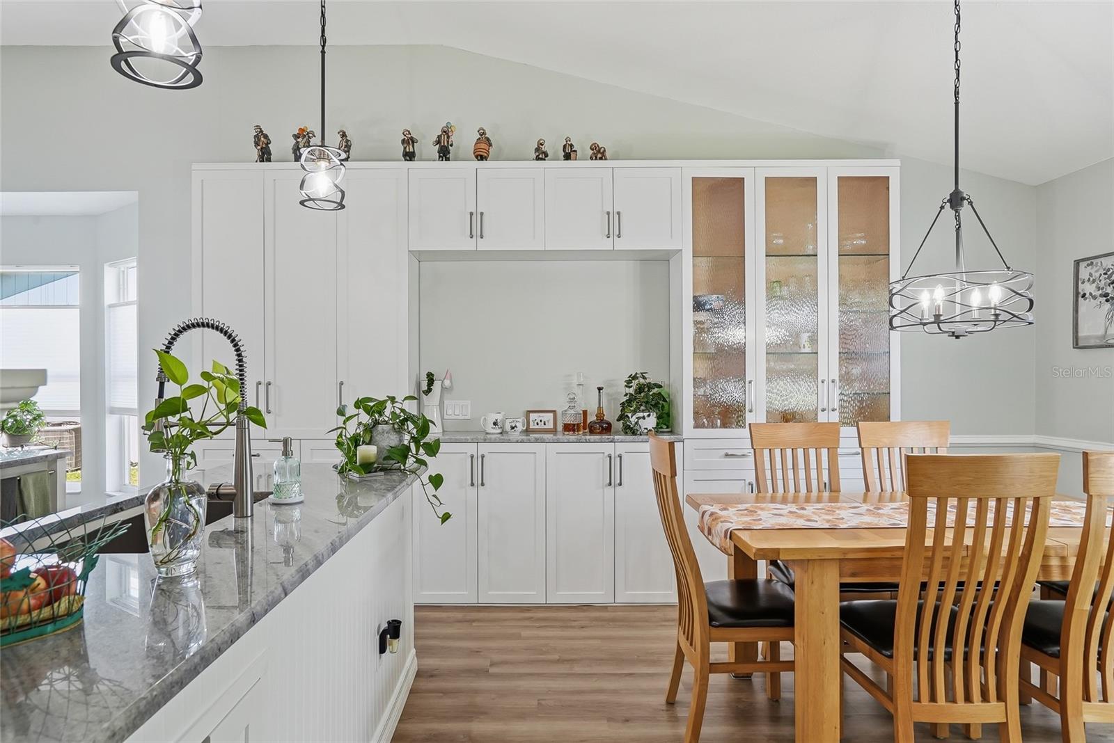 BRADEN RIVER LAKES - Residential