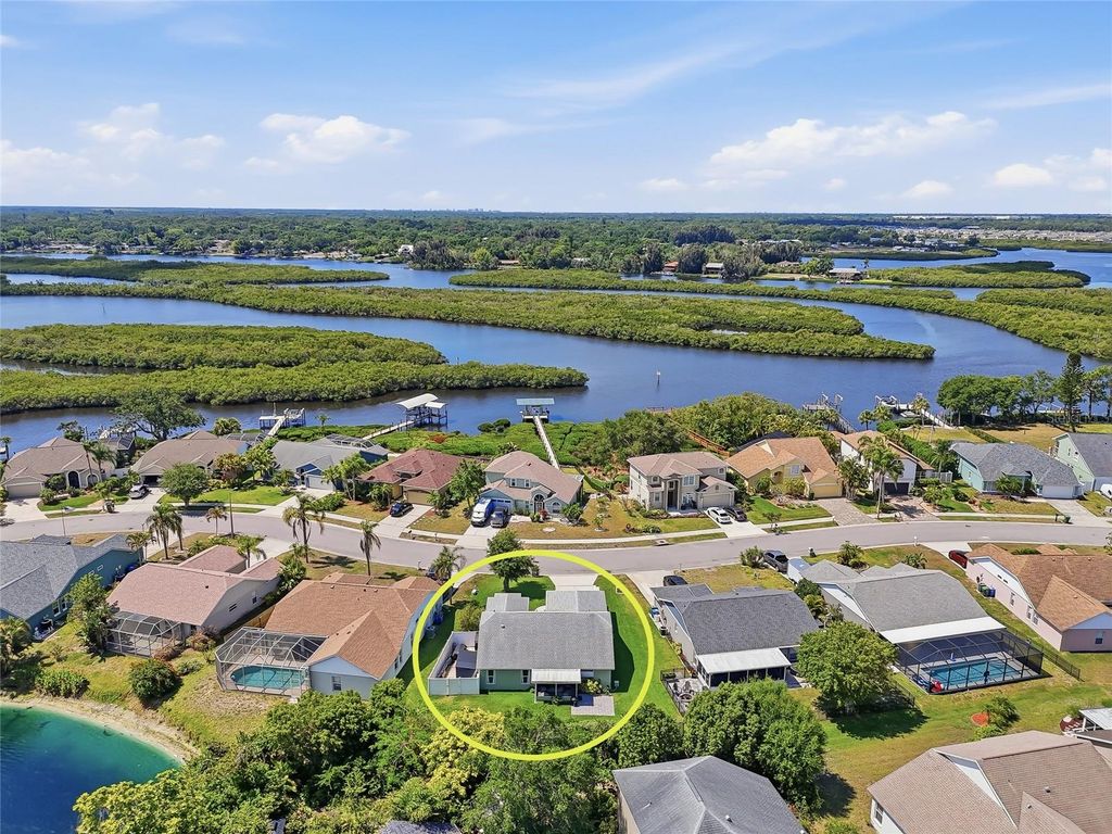 Photo of 4839 14th Avenue E, Bradenton, FL 34208 (MLS # A4691626)