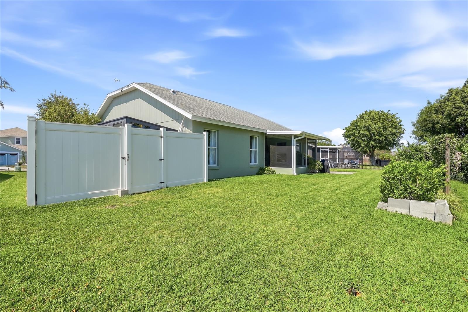 BRADEN RIVER LAKES - Residential