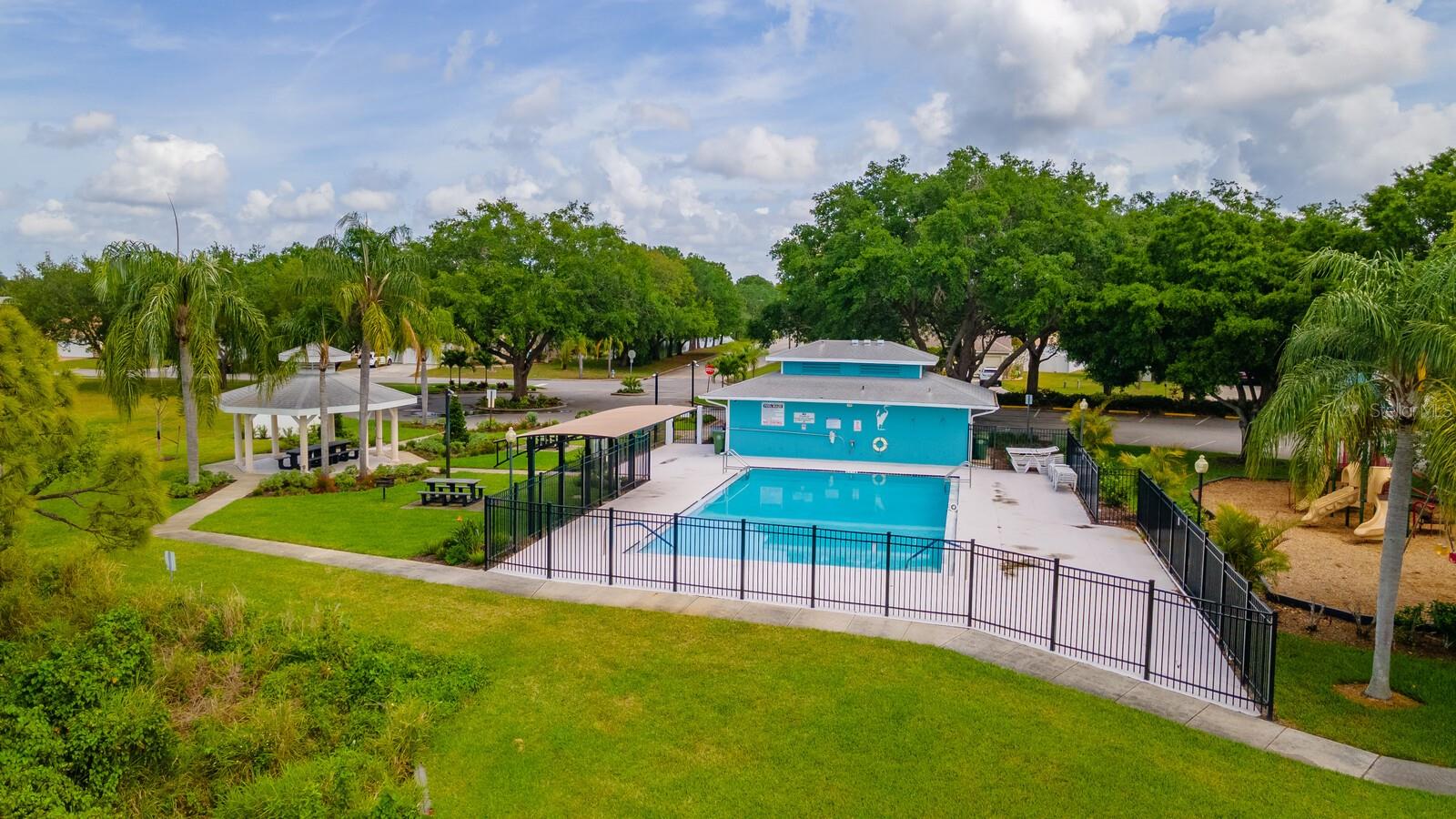 BRADEN RIVER LAKES - Residential