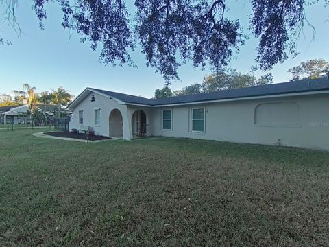 A home in LONGWOOD