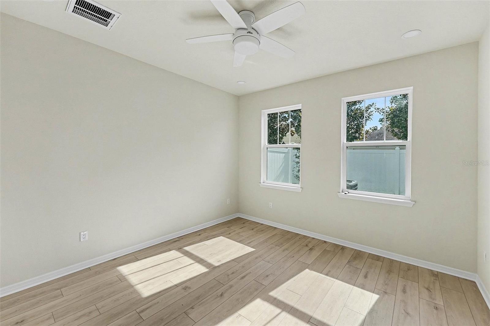 SUMMERSET VILLAS - Residential Lease