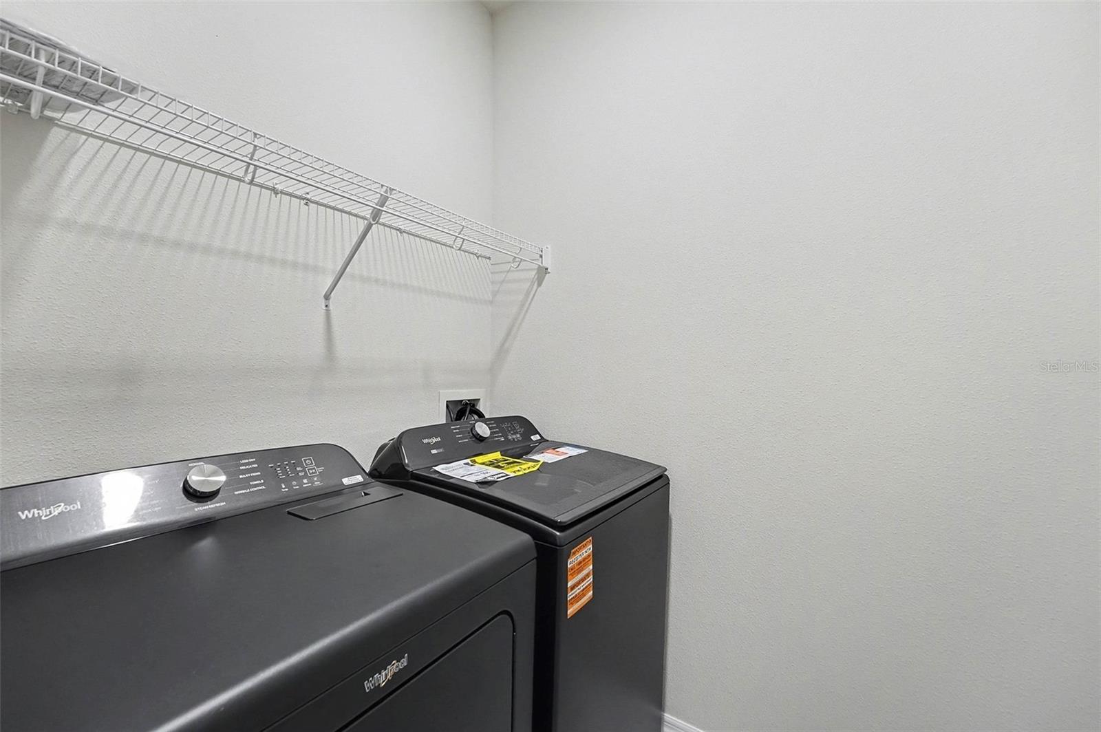 SUMMERSET VILLAS - Residential Lease