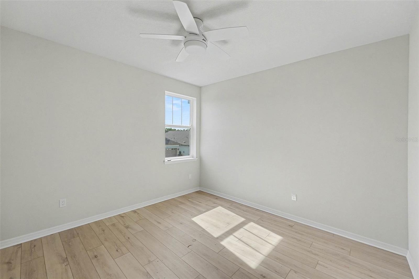 SUMMERSET VILLAS - Residential Lease