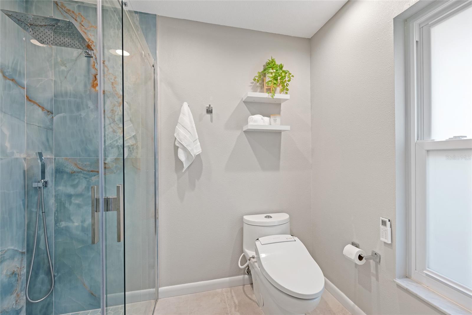 HIGHLAND LAKES UNIT TWENTY EIGHT - Residential