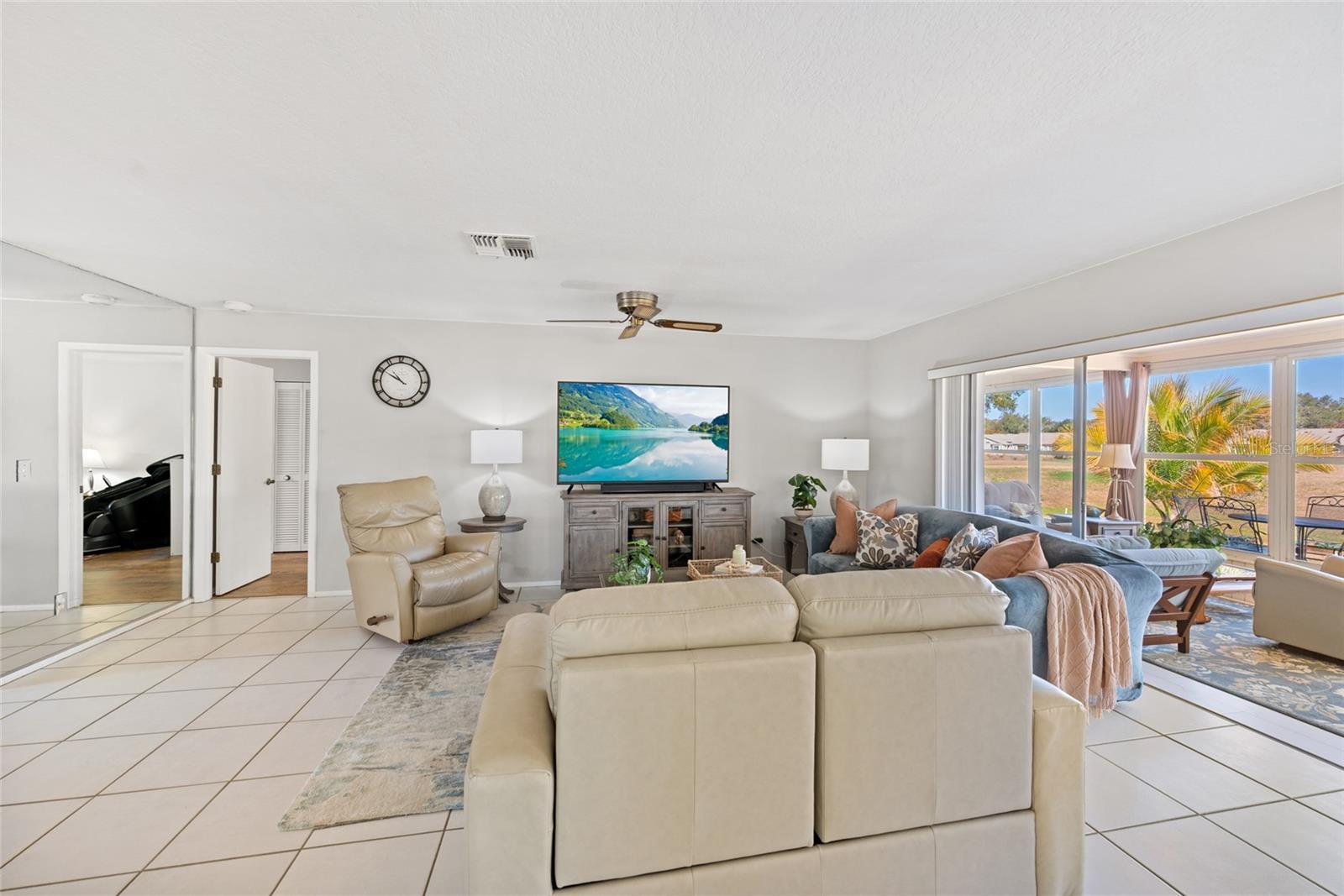 HIGHLAND LAKES UNIT TWENTY EIGHT - Residential