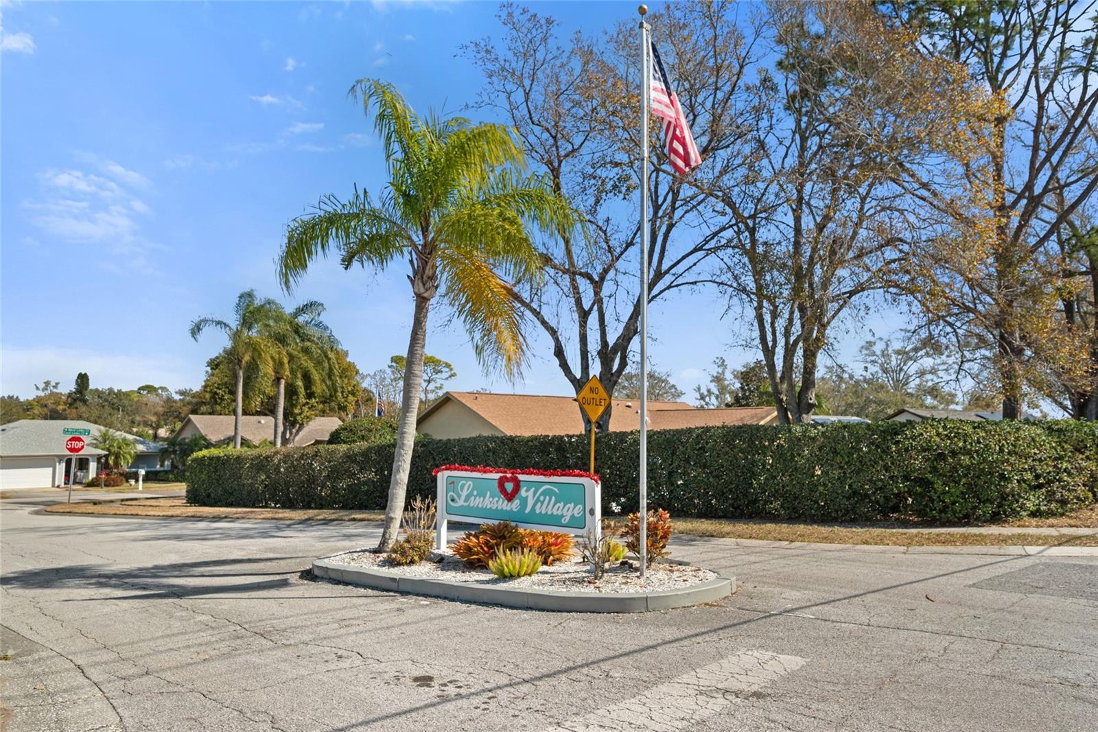 HIGHLAND LAKES UNIT TWENTY EIGHT - Residential