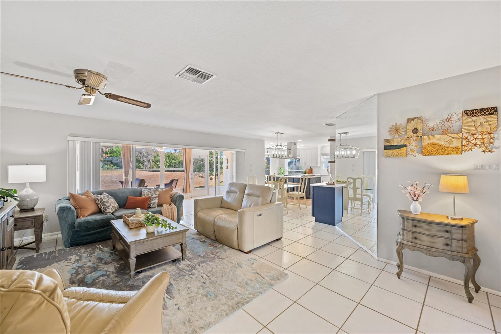 HIGHLAND LAKES UNIT TWENTY EIGHT - Residential