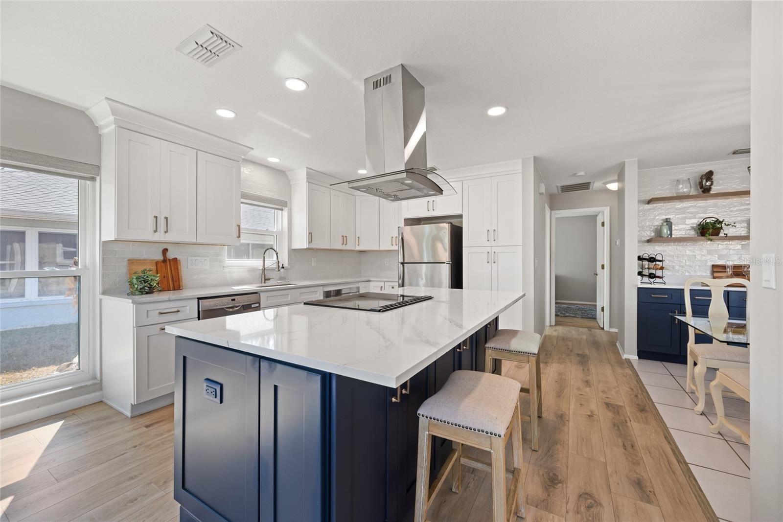 HIGHLAND LAKES UNIT TWENTY EIGHT - Residential