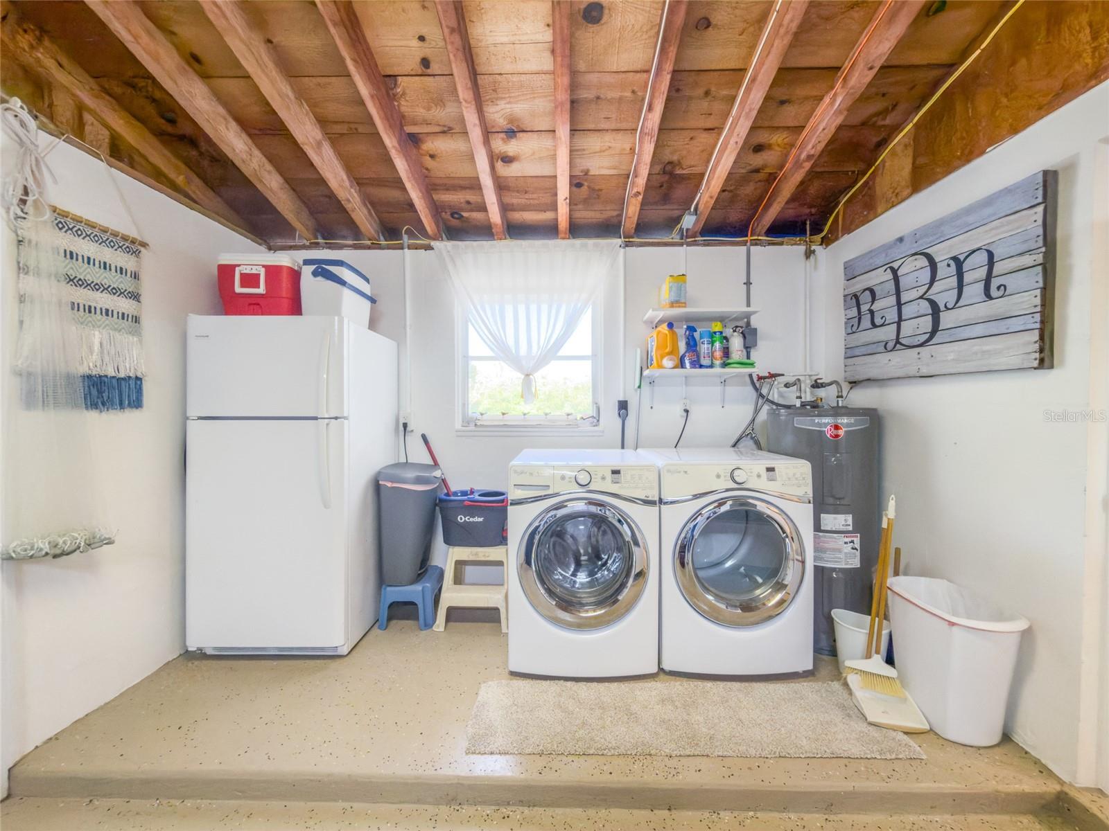 LUANA ISLES - Residential