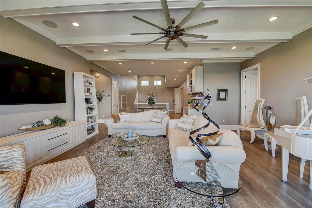 6626 SURFSIDE BLVD - Residential