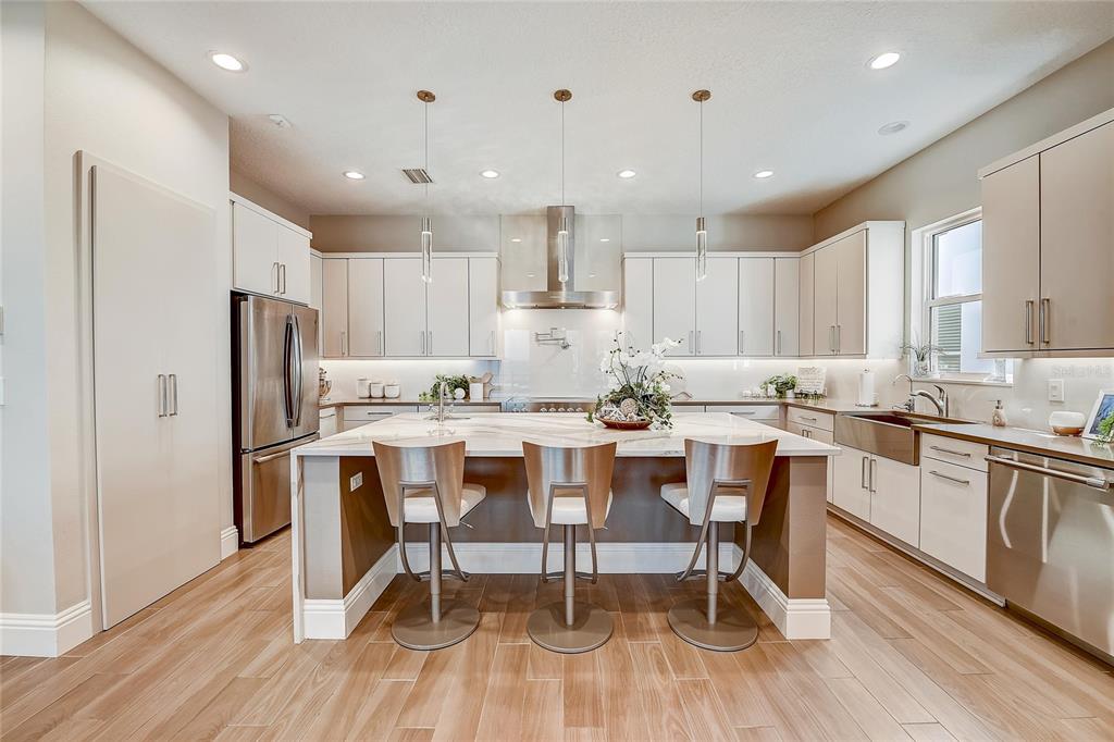 6626 SURFSIDE BLVD - Residential