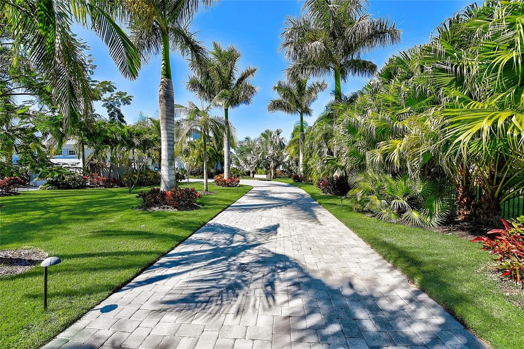 6626 SURFSIDE BLVD - Residential