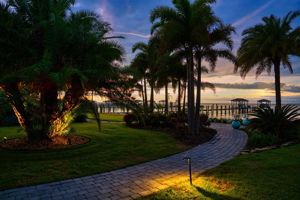 6626 SURFSIDE BLVD - Residential