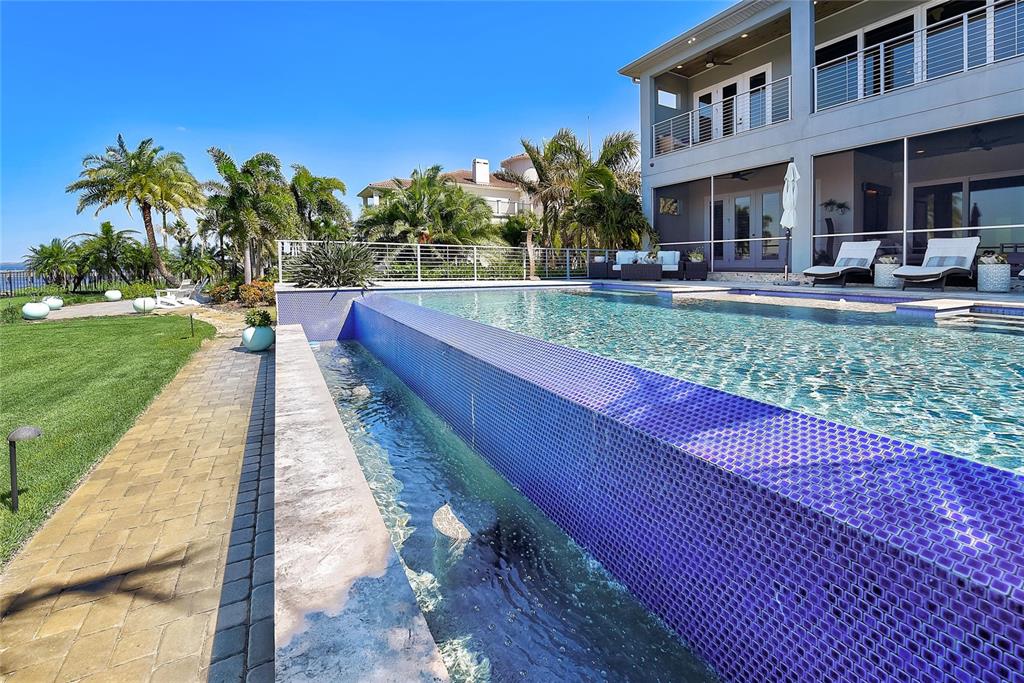 6626 SURFSIDE BLVD - Residential