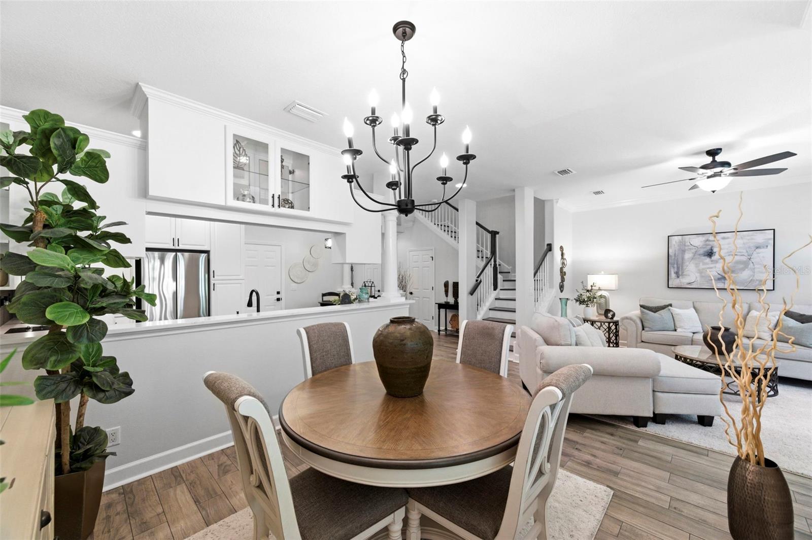 TANGLEWOOD TWNHMS - Residential