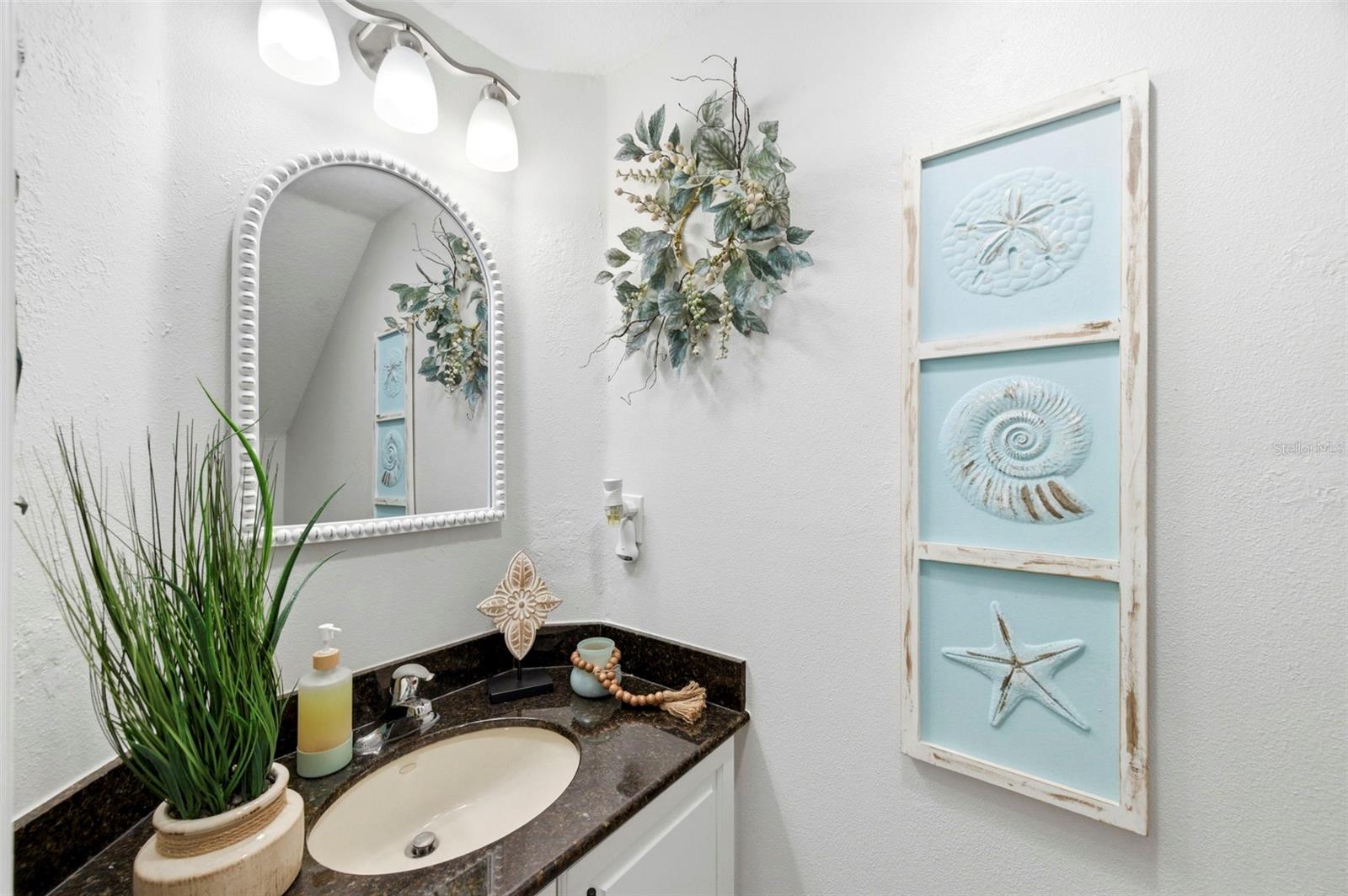 TANGLEWOOD TWNHMS - Residential