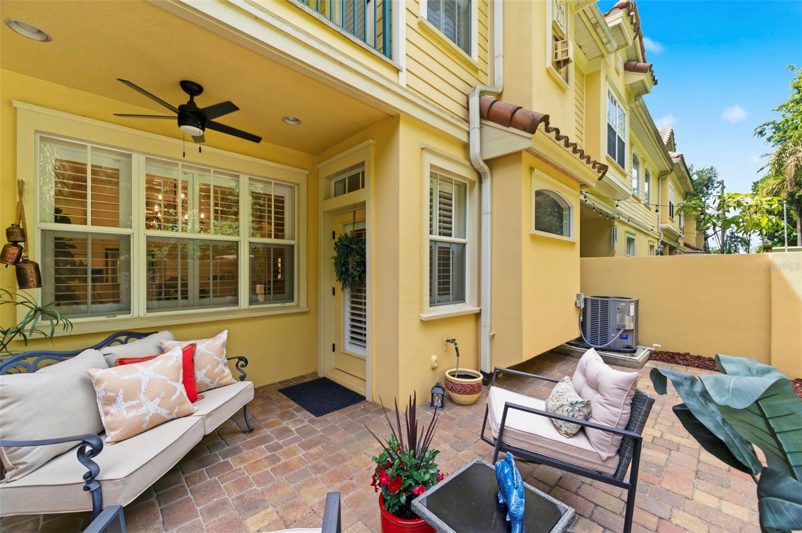 TANGLEWOOD TWNHMS - Residential