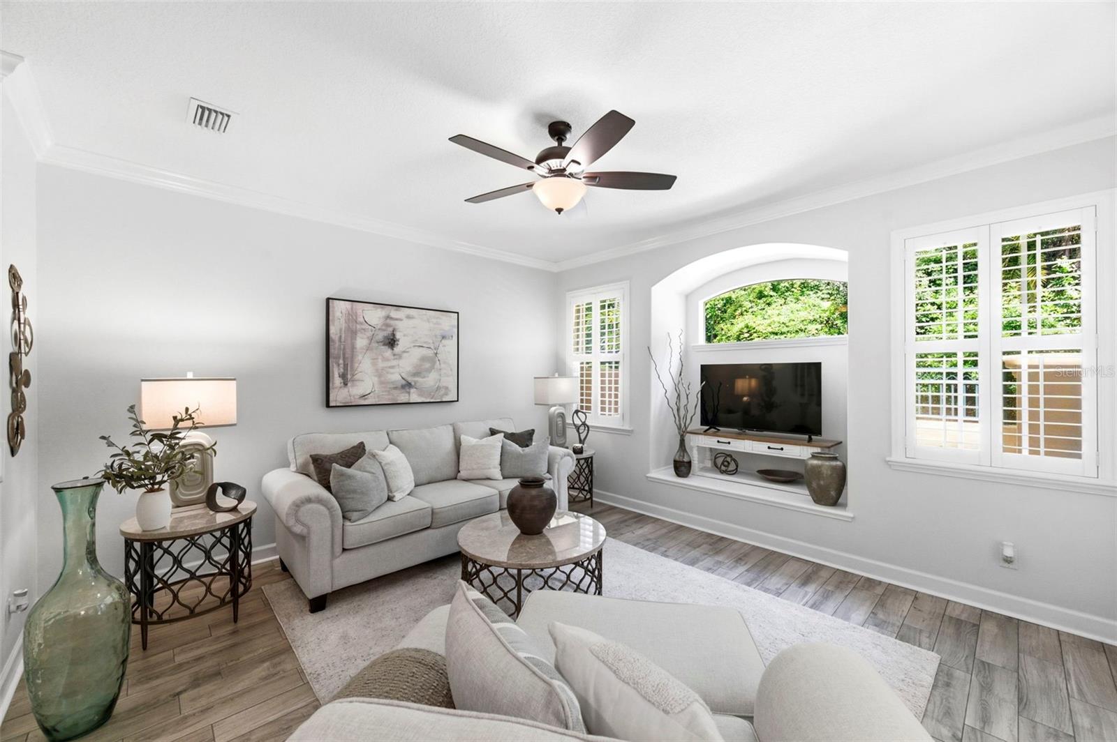 TANGLEWOOD TWNHMS - Residential