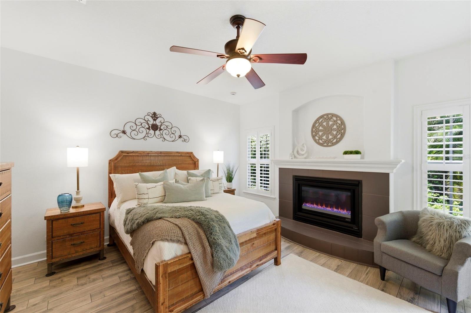 TANGLEWOOD TWNHMS - Residential