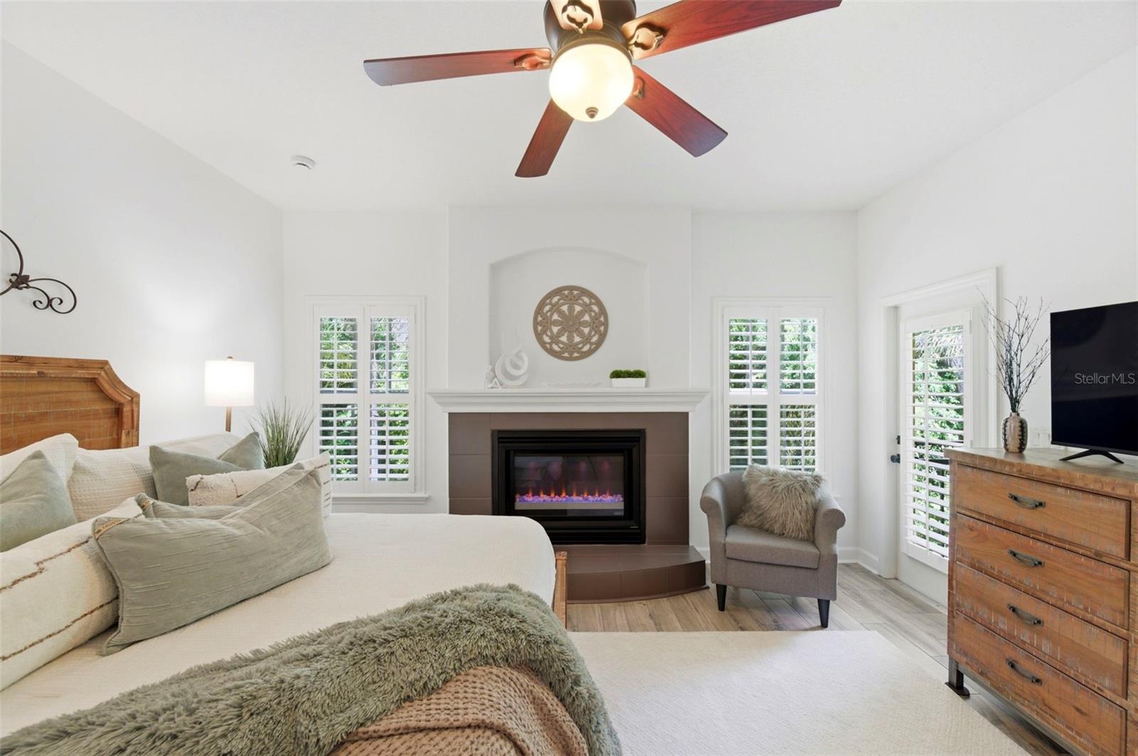 TANGLEWOOD TWNHMS - Residential