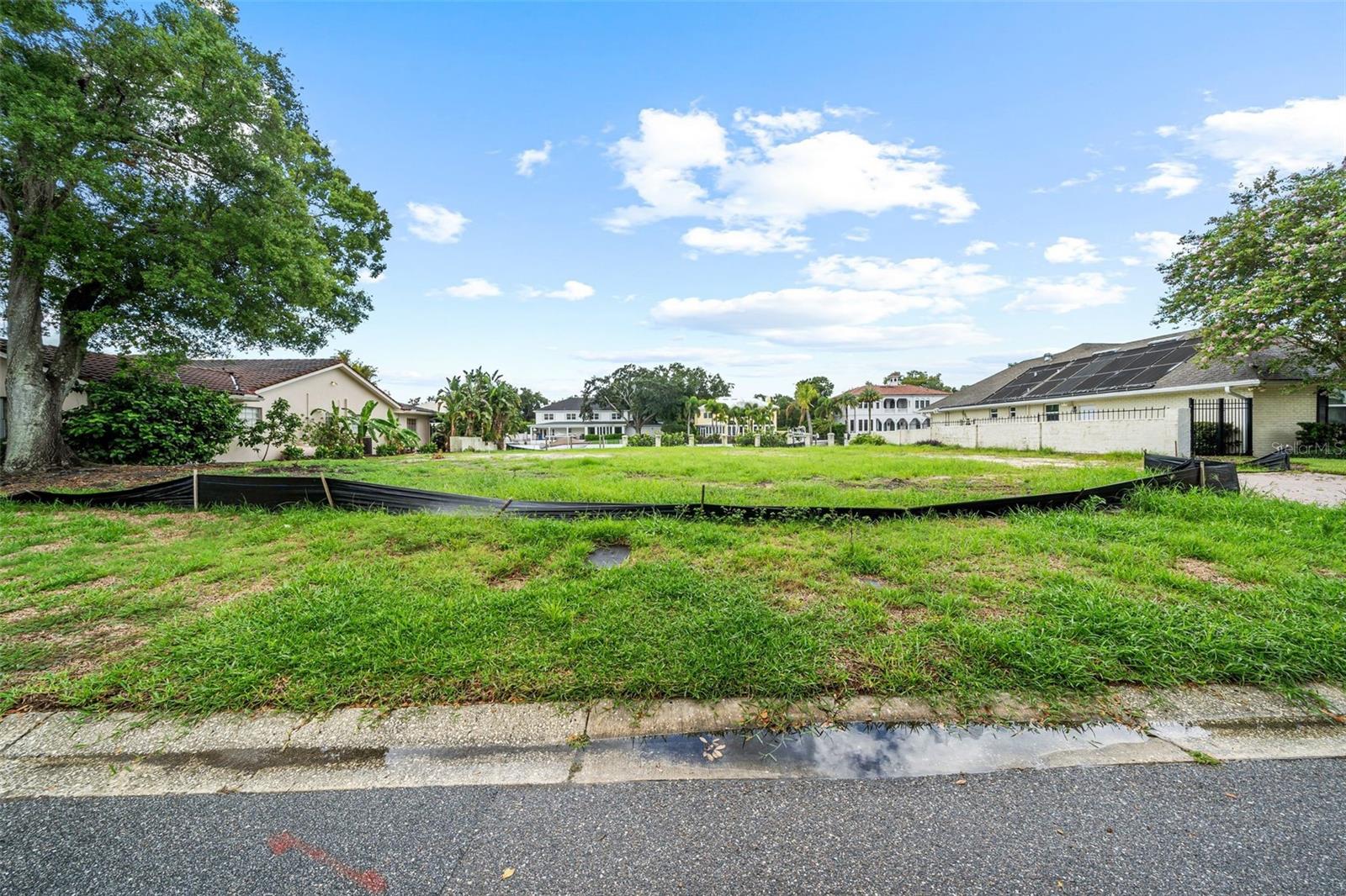 BEACH PARK ISLE SUB - Land