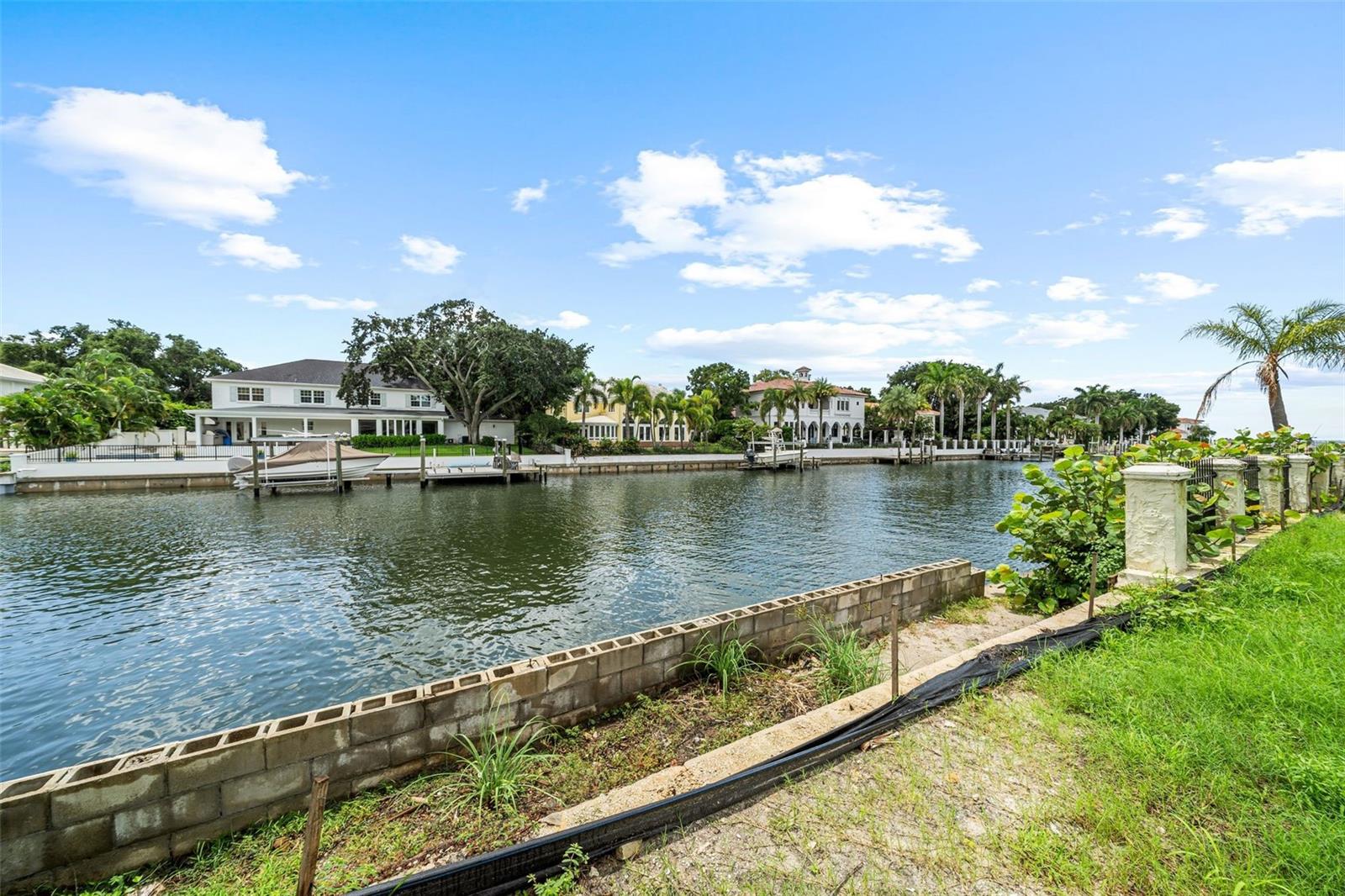 BEACH PARK ISLE SUB - Land