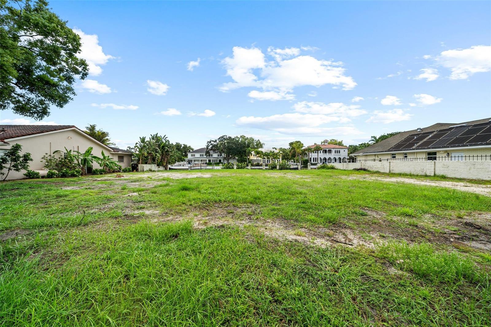 BEACH PARK ISLE SUB - Land