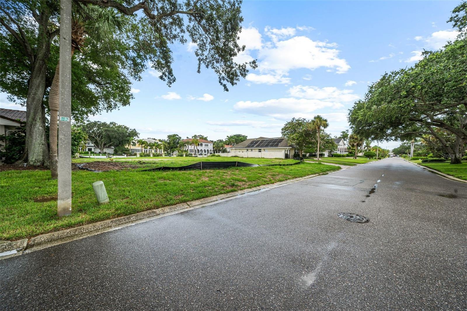 BEACH PARK ISLE SUB - Land