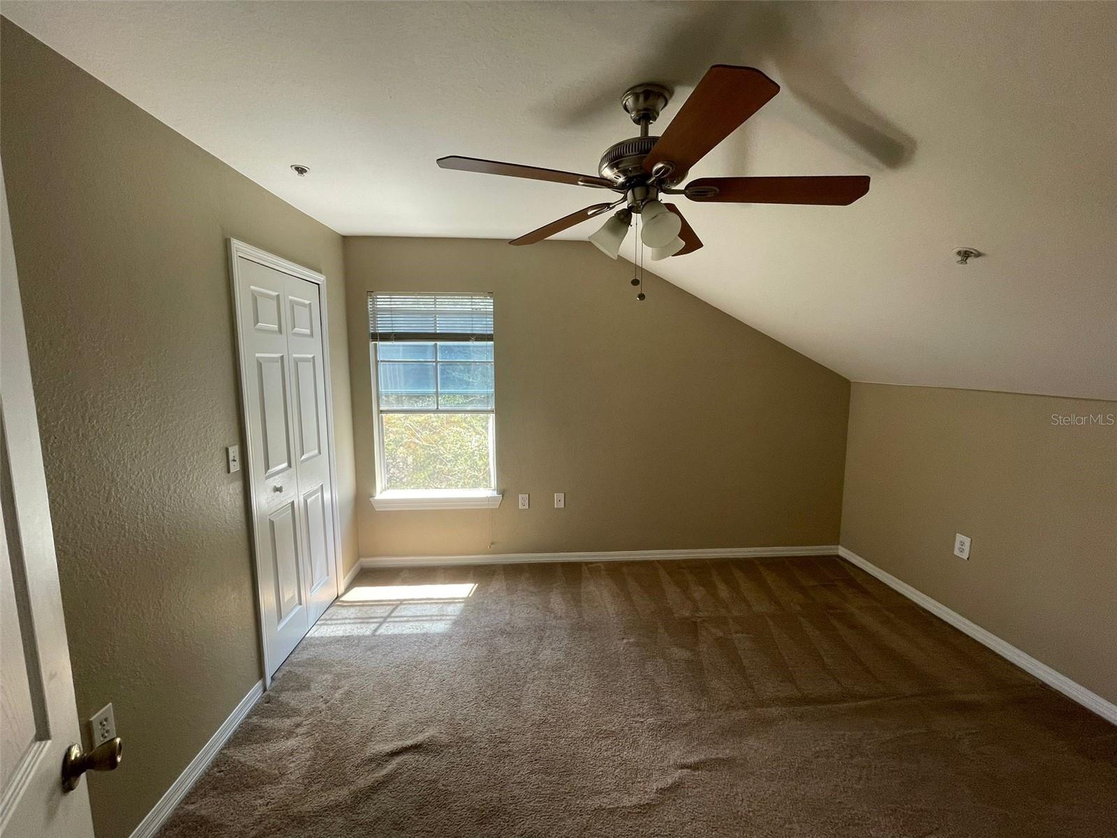 CHARLES TOWNE/PK CENTRAL - Residential Lease