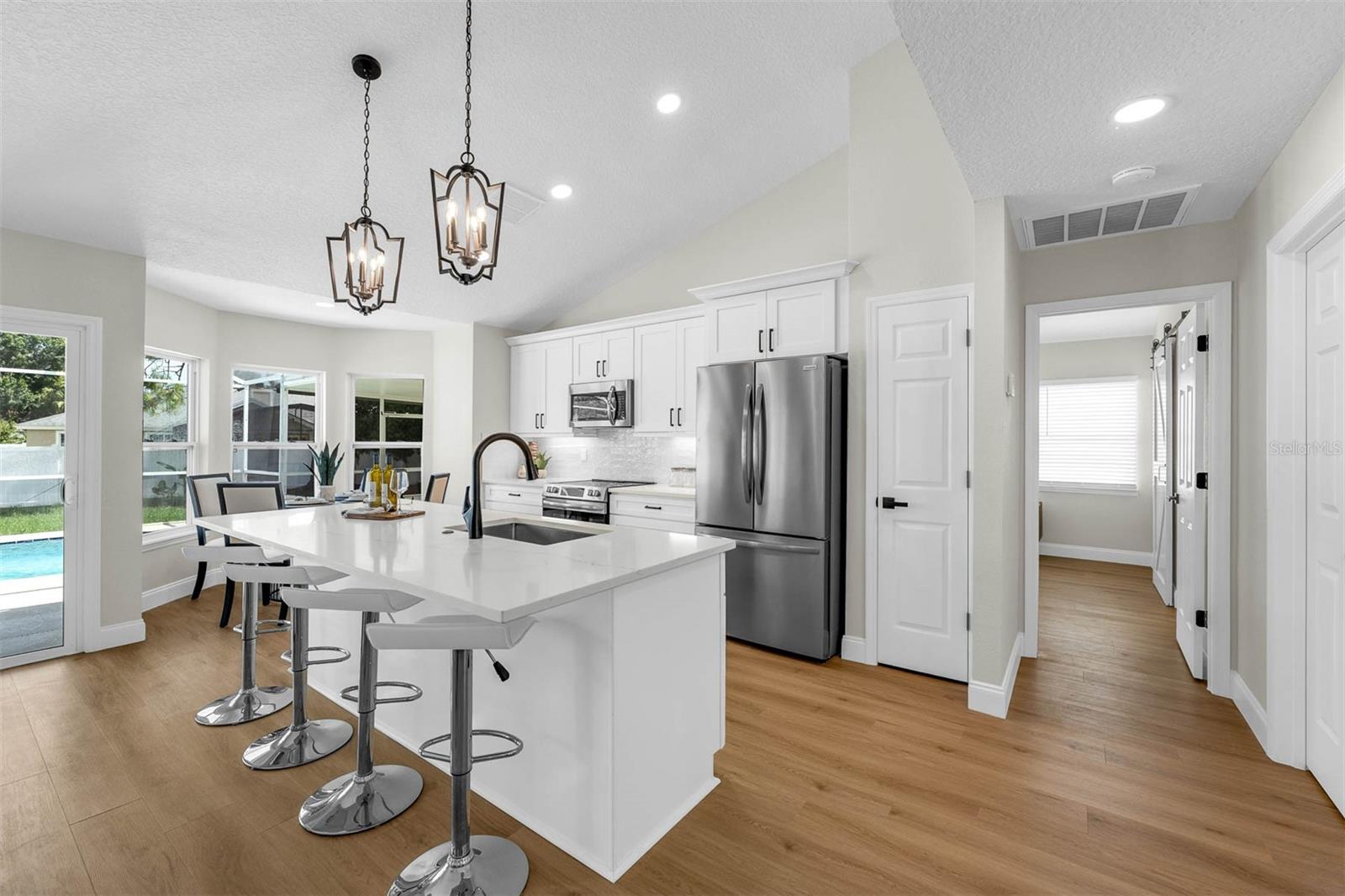 1306 PLEASANTRIDGE PLACE