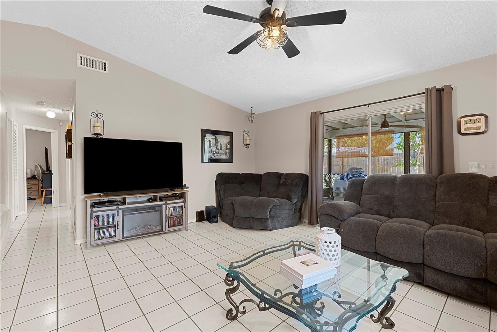 DELTONA LAKES UNIT 71 - Residential