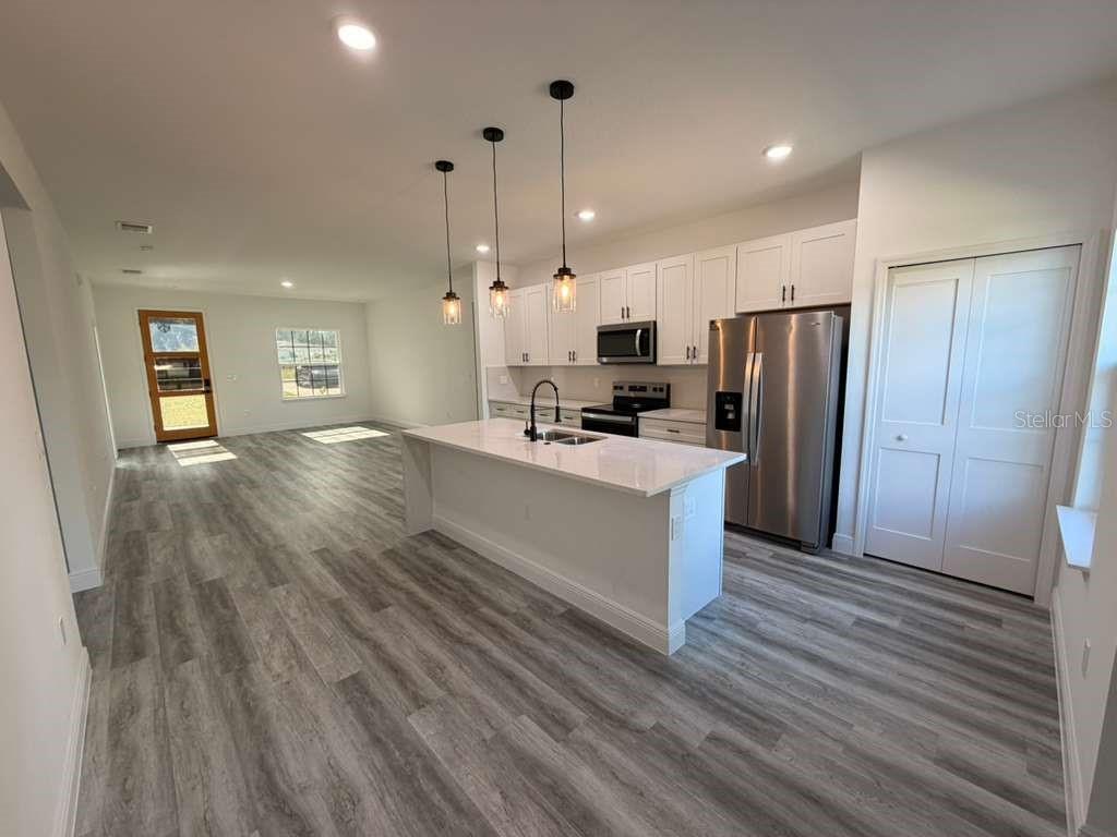 MARION OAKS 05 - Residential Lease