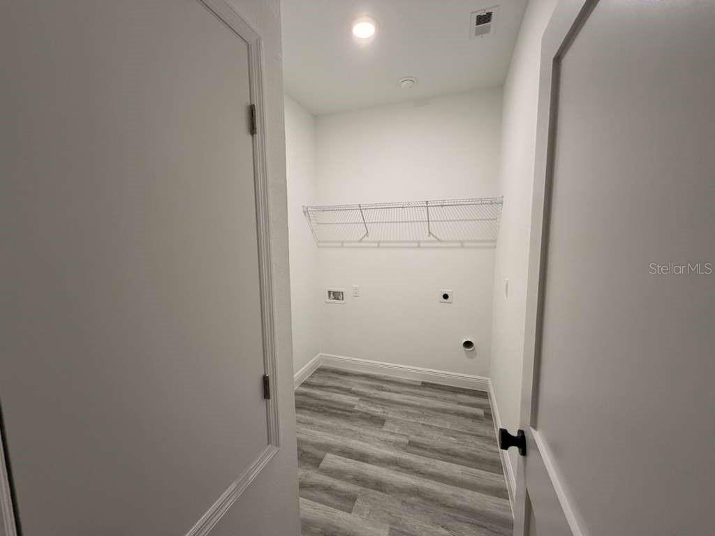MARION OAKS 05 - Residential Lease