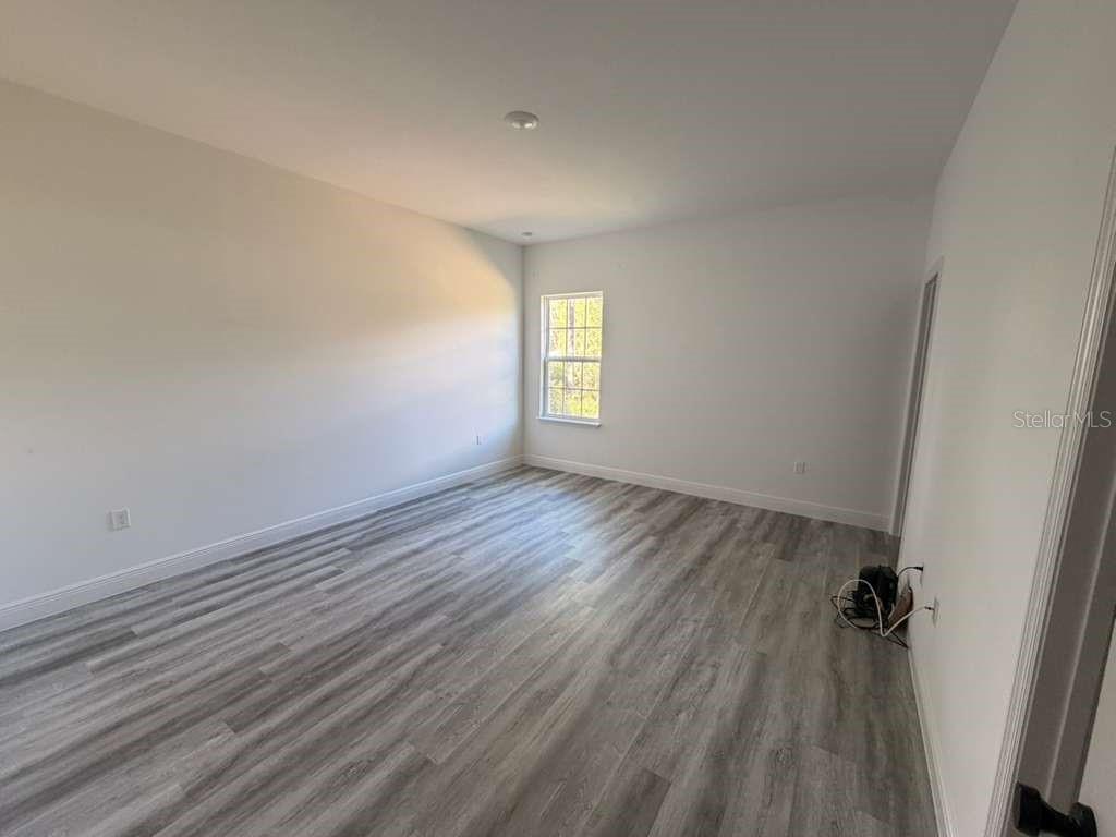 MARION OAKS 05 - Residential Lease