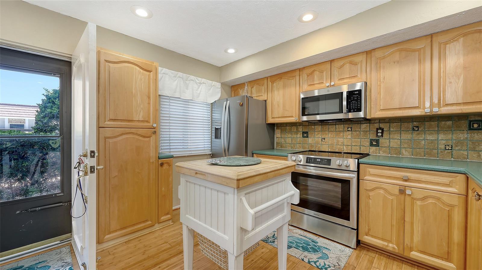 8897 MIDNIGHT PASS ROAD 105