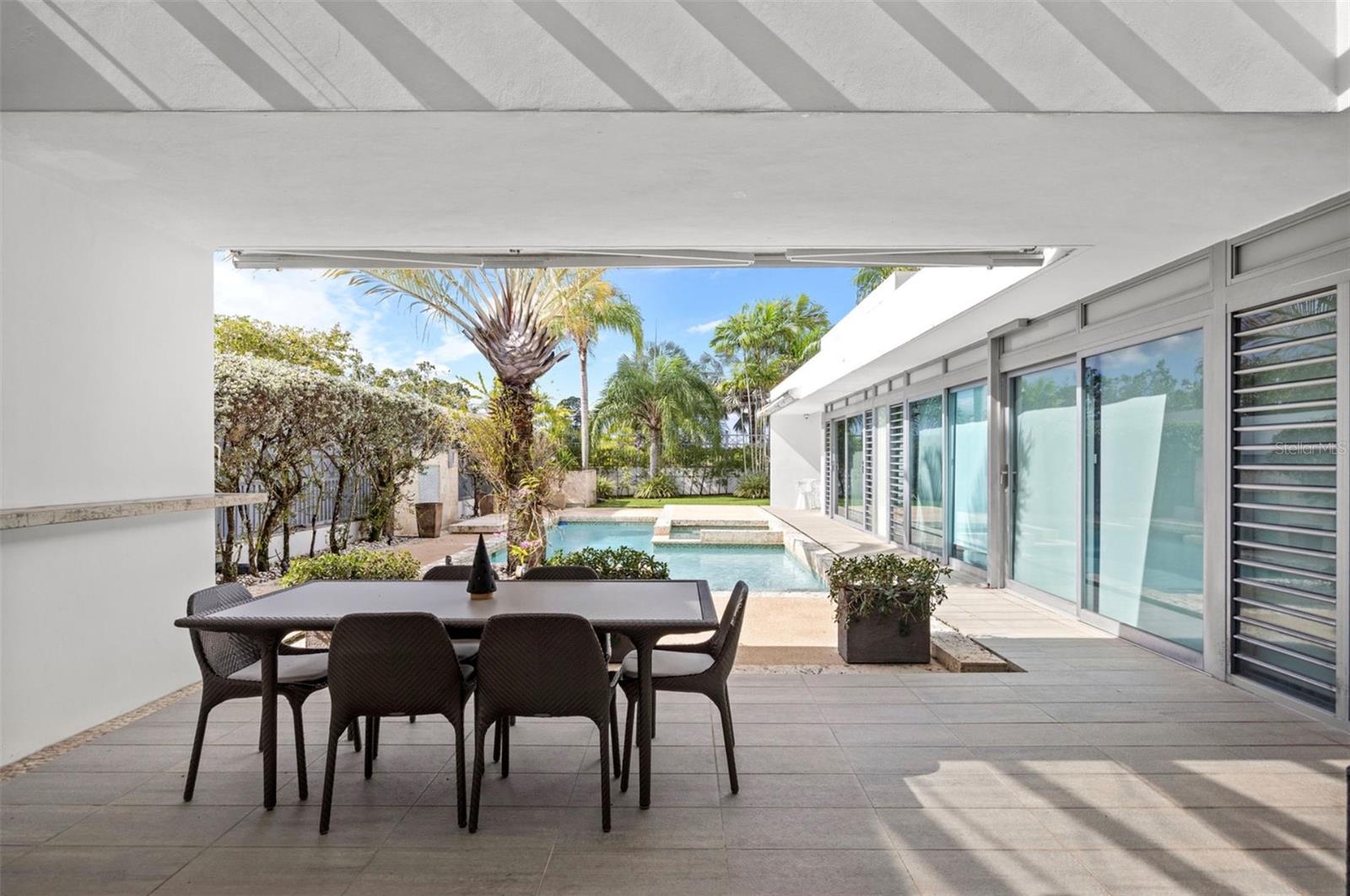 Rey Luis LA VILLA DE TORRIMAR 430