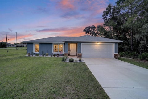 Photo of 114 Locust Loop, Ocala, FL 34472 (MLS # OM729288)