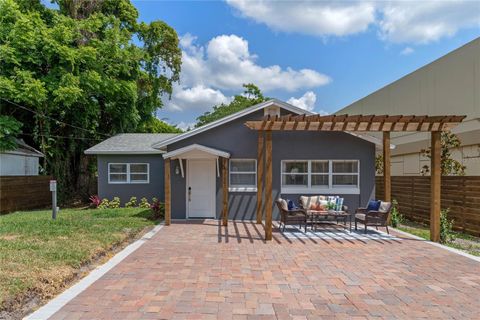 Single Family Residence in WINTER PARK FL 1921 DARTMOUTH AVENUE.jpg