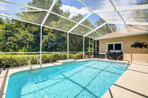 A home in HOMOSASSA