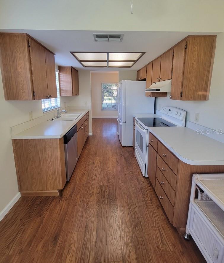 HERITAGE LAKE PH 1A TR 6 - Residential Lease