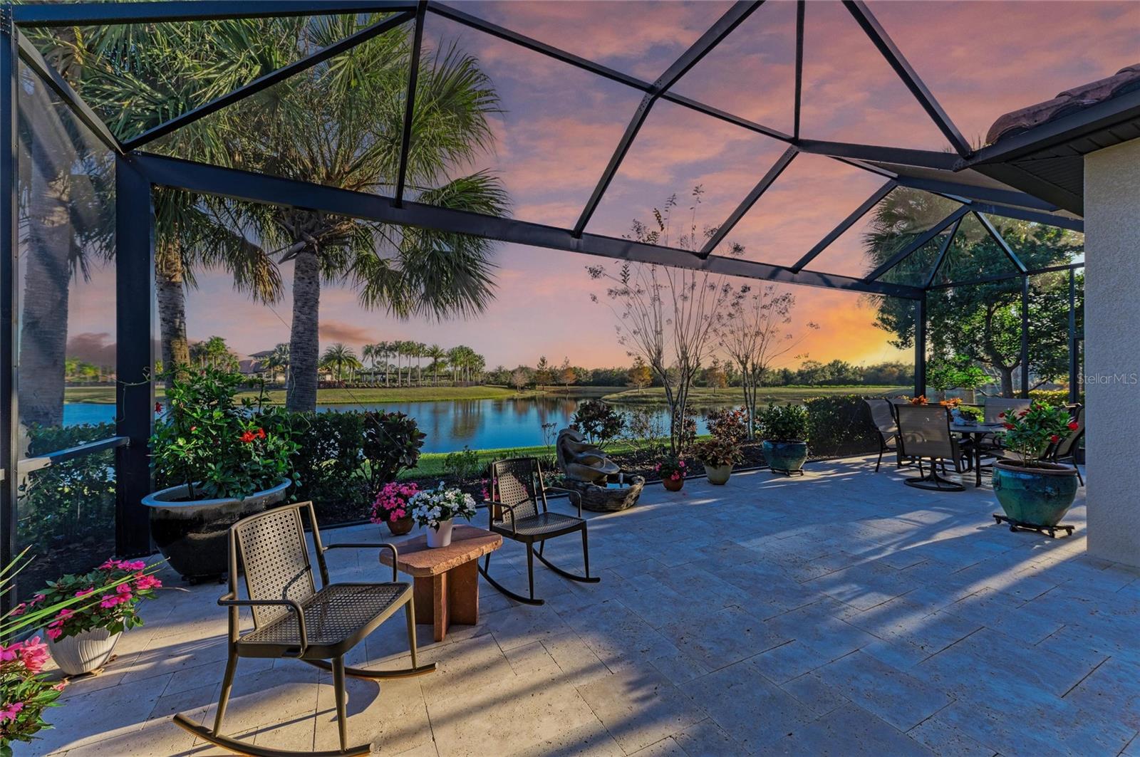 COUNTRY CLUB EAST - BELLEISLE - Residential