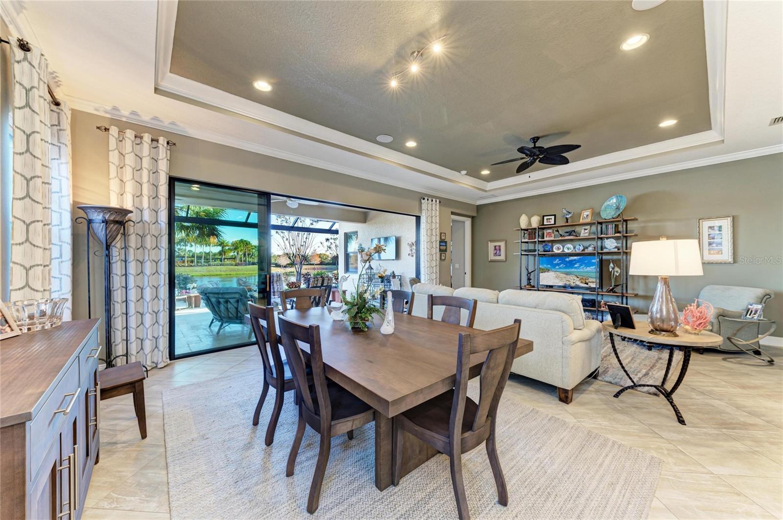 COUNTRY CLUB EAST - BELLEISLE - Residential