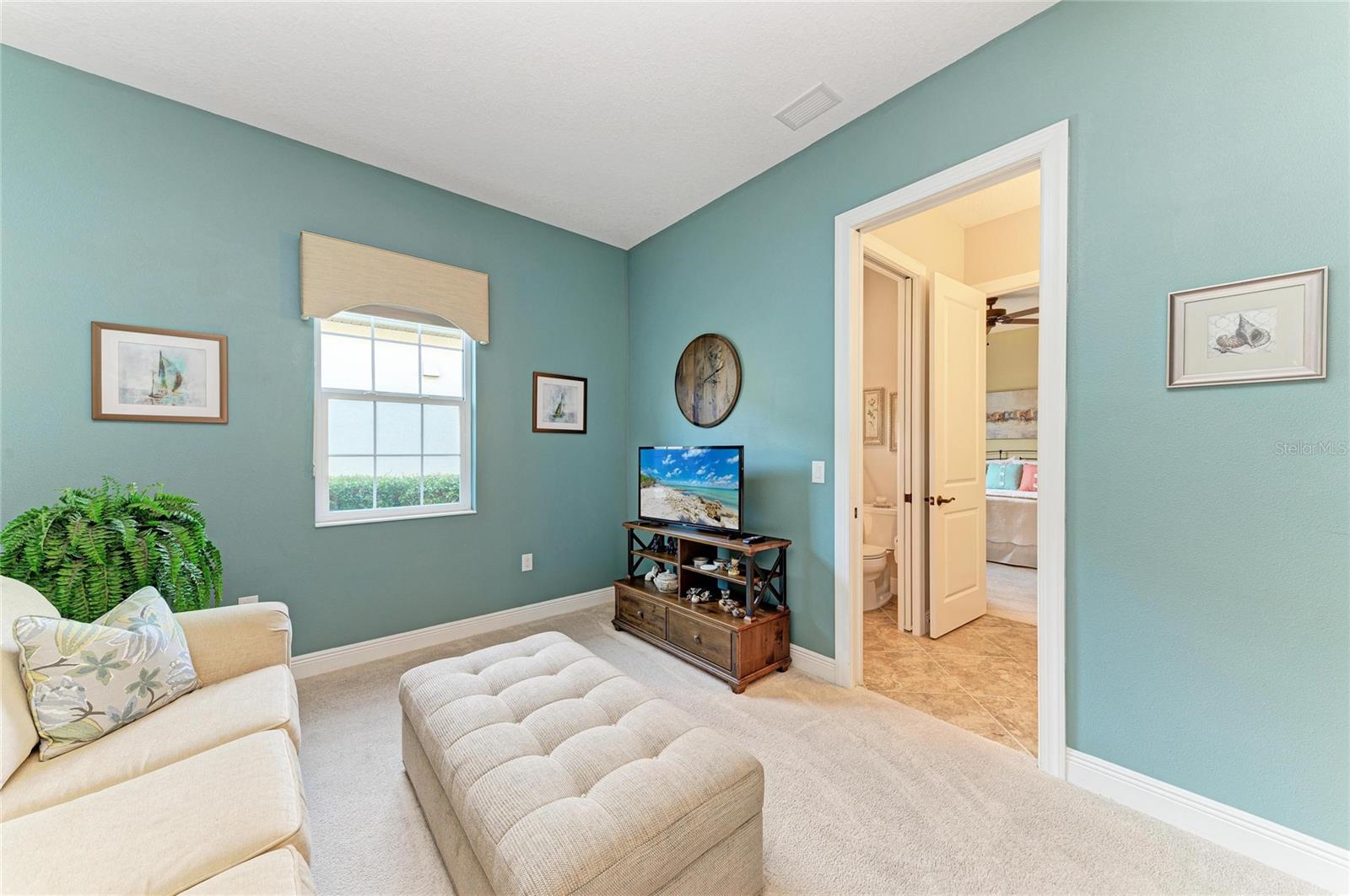 COUNTRY CLUB EAST - BELLEISLE - Residential