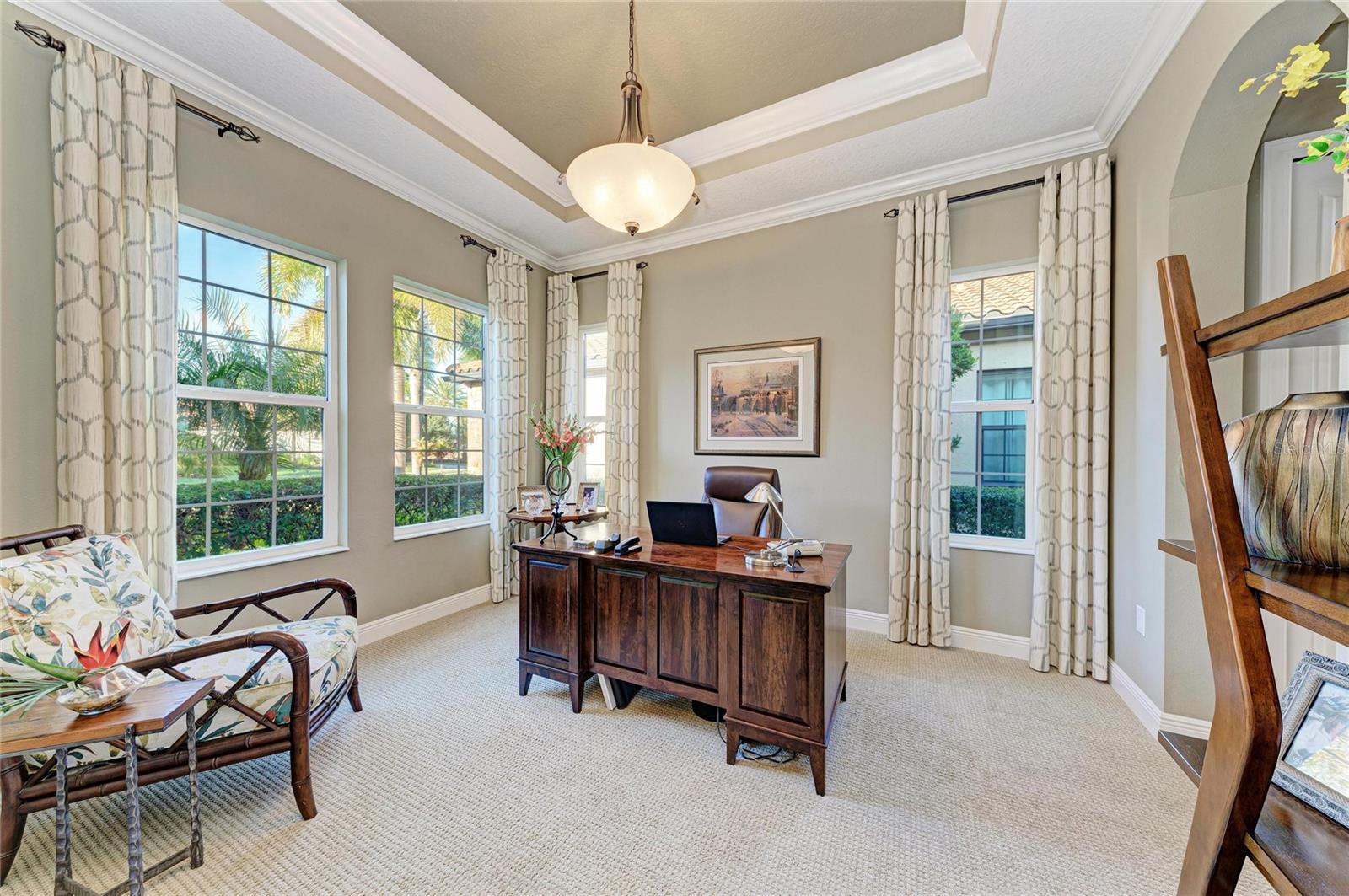 COUNTRY CLUB EAST - BELLEISLE - Residential