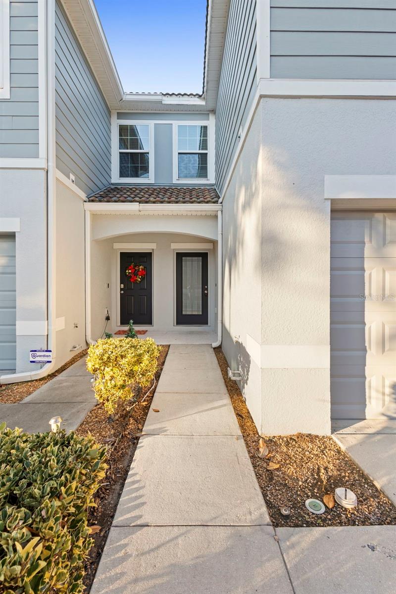 SOMERSET CHASE - Residential