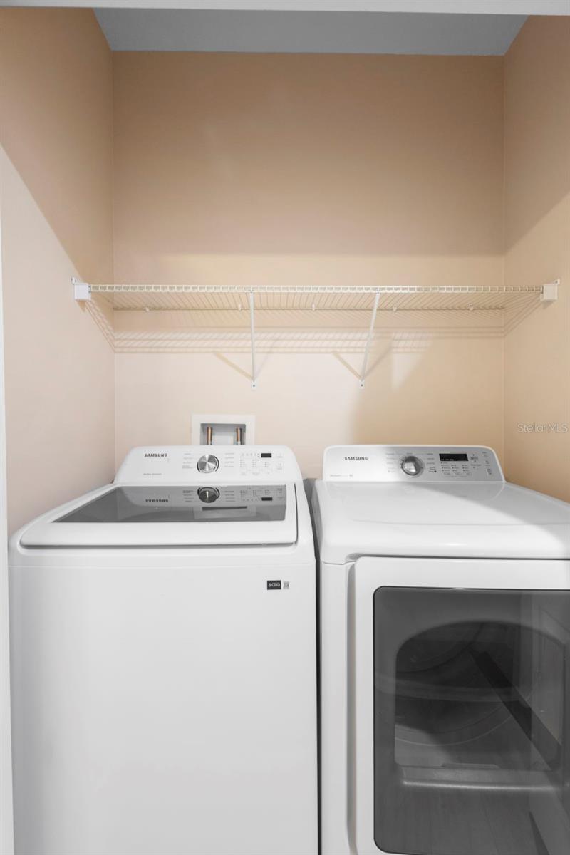 SOMERSET CHASE - Residential