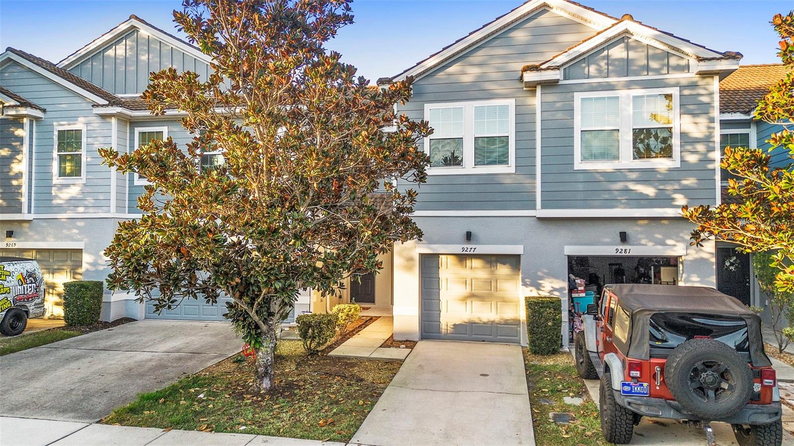 SOMERSET CHASE - Residential