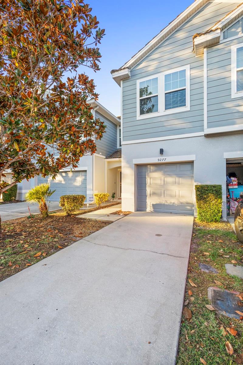 SOMERSET CHASE - Residential