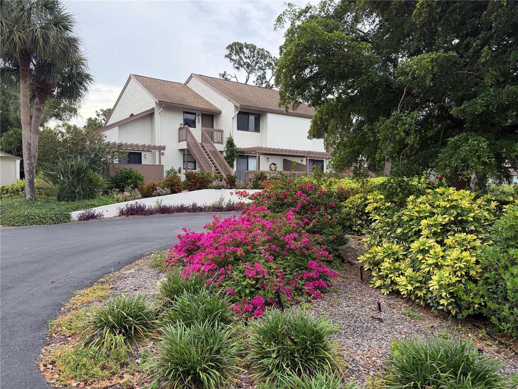 Photo of 906 Bird Bay Way #216, Venice, FL 34285 (MLS # N6144595)